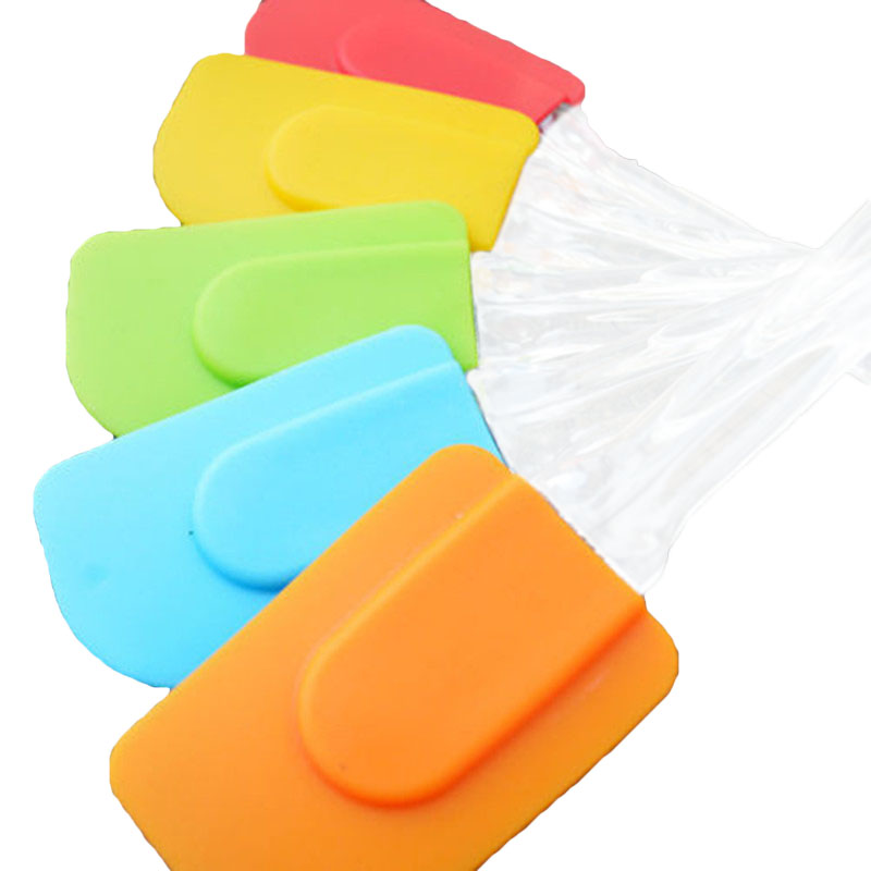 Silicone Scrapers Baking Scraper Cream Butter Handled Cake Spatula Cooking Cake Brushes Pastry Tool Food-grade Silicone Spatula Kitchen Utensil Cream Blade Brush