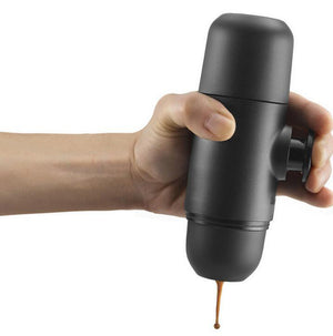 KCASA KC-COFF20 Portable Manual Coffee Maker Hand Espresso Maker Mini Coffee Machine Coffee Pot Outdoor Travel design